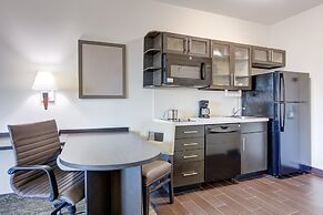 Candlewood Suites Cut Off by IHG