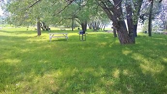 4 Bedroom Blue Mountain Rental with Hot Tub