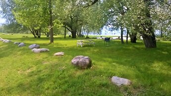 4 Bedroom Blue Mountain Rental with Hot Tub