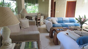 Nirvana Beach Hotel Bahia