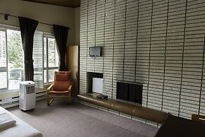 Elevate Rooms Parkside Retreat B&B