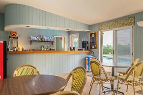 The Bethel Resort & Suites