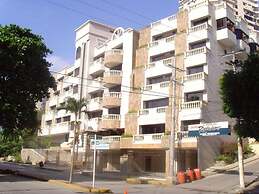 Aparta Hotel Roca Marina