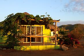 Casitas El Salitral by Rotamundos