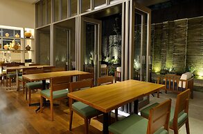 Chihpen Century Hotel