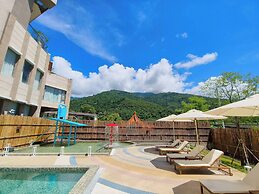 Chihpen Century Hotel