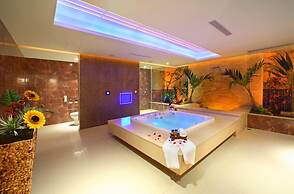 Amain Boutique Motel Tucheng