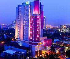 Hotel Santika Premiere Gubeng - Surabaya