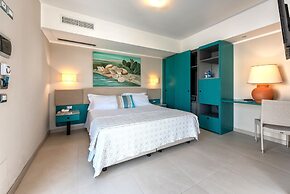 Hotel Acacia Marina