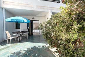 Hotel Acacia Marina