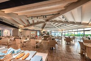 Hotel Acacia Marina