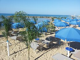 Hotel Acacia Marina