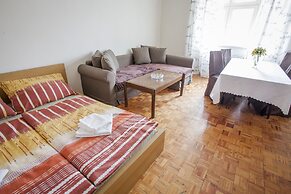 Downtown Apartments Prague