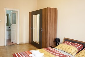 Downtown Apartments Prague