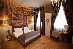 Hotel Miniature