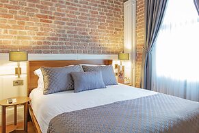 Hotel Miniature