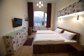 SasOne Rooms