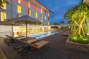 HARRIS Hotel & Conventions Denpasar Bali