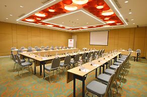 HARRIS Hotel & Conventions Denpasar Bali