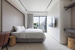 Green Hotel