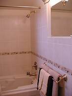 Burleys Gardens and Suite