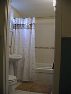 Burleys Gardens and Suite