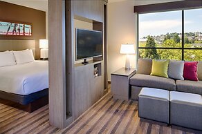 Hyatt House Seattle/Downtown