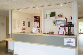 Brit Hotel Reims Croix Blandin