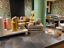 Brit Hotel Reims Croix Blandin