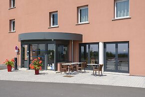 Brit Hotel Reims Croix Blandin