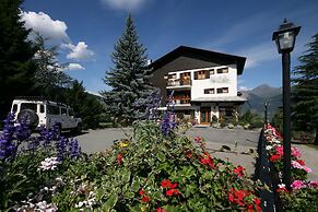 Hotel Tivet