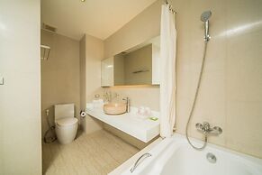 Seven Zea Chic Hotel