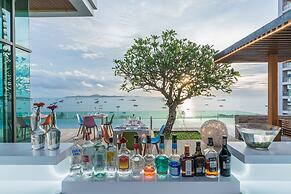 Seven Zea Chic Hotel