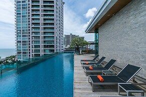 Seven Zea Chic Hotel