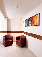 Vida Plaza Hotel