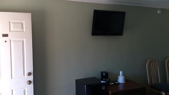 Santa Ana Travel Inn