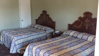 Santa Ana Travel Inn