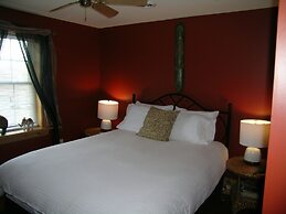 Emilyville Inn