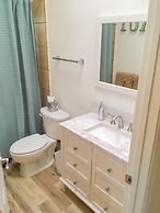 Maui Meadows Guest House