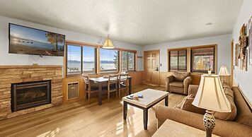 Edgelake Beach Club by Coolvacay
