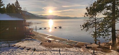 Edgelake Beach Club by Coolvacay