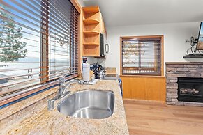 Edgelake Beach Club by Coolvacay