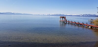 Edgelake Beach Club