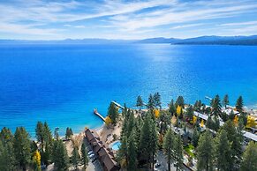 Edgelake Beach Club by Coolvacay