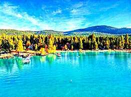 Edgelake Beach Club by Coolvacay