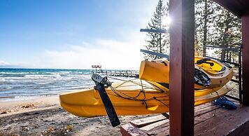 Edgelake Beach Club by Coolvacay