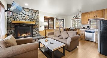 Edgelake Beach Club by Coolvacay