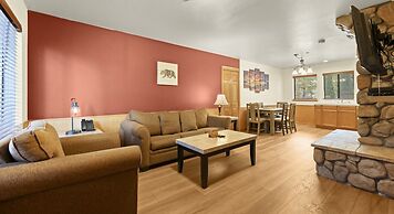 Edgelake Beach Club by Coolvacay