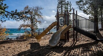 Edgelake Beach Club by Coolvacay