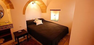 Malvasia Traditional Hotel